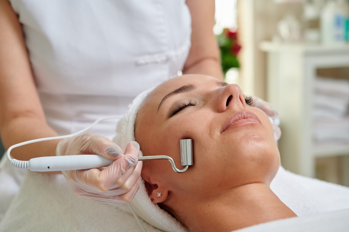 hca-skincare Esthetician and Skincare Services